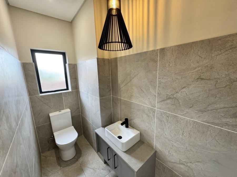 3 Bedroom Property for Sale in Helderzicht Eco Estate North West